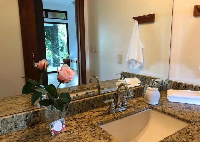 Villa Corazon - Private At Arenal